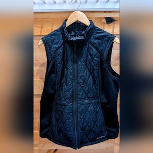 Eddie Bauer Vest. Fitted.